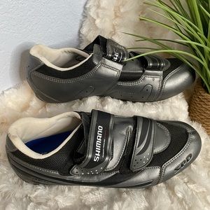 Shimano SH-RT 31 men’s road bike cycling shoes